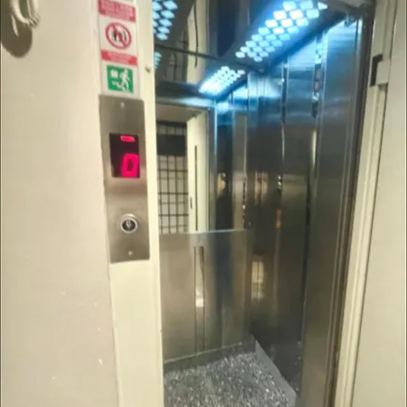 Apartament 8 Kisilik Sueper Konum Sueper Stambuł