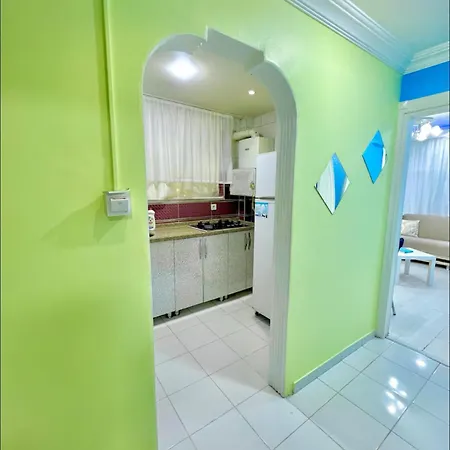 8 Kisilik Sueper Konum Sueper Apartman Isztambul